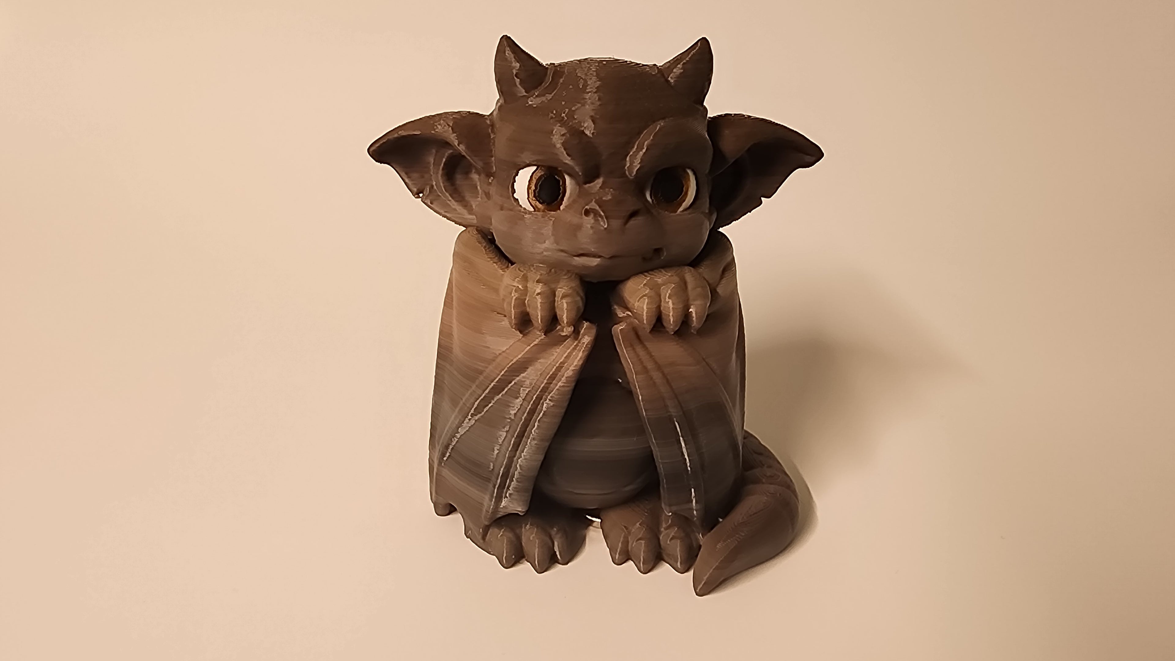 Tucked Gargoyle Shoulder Pal